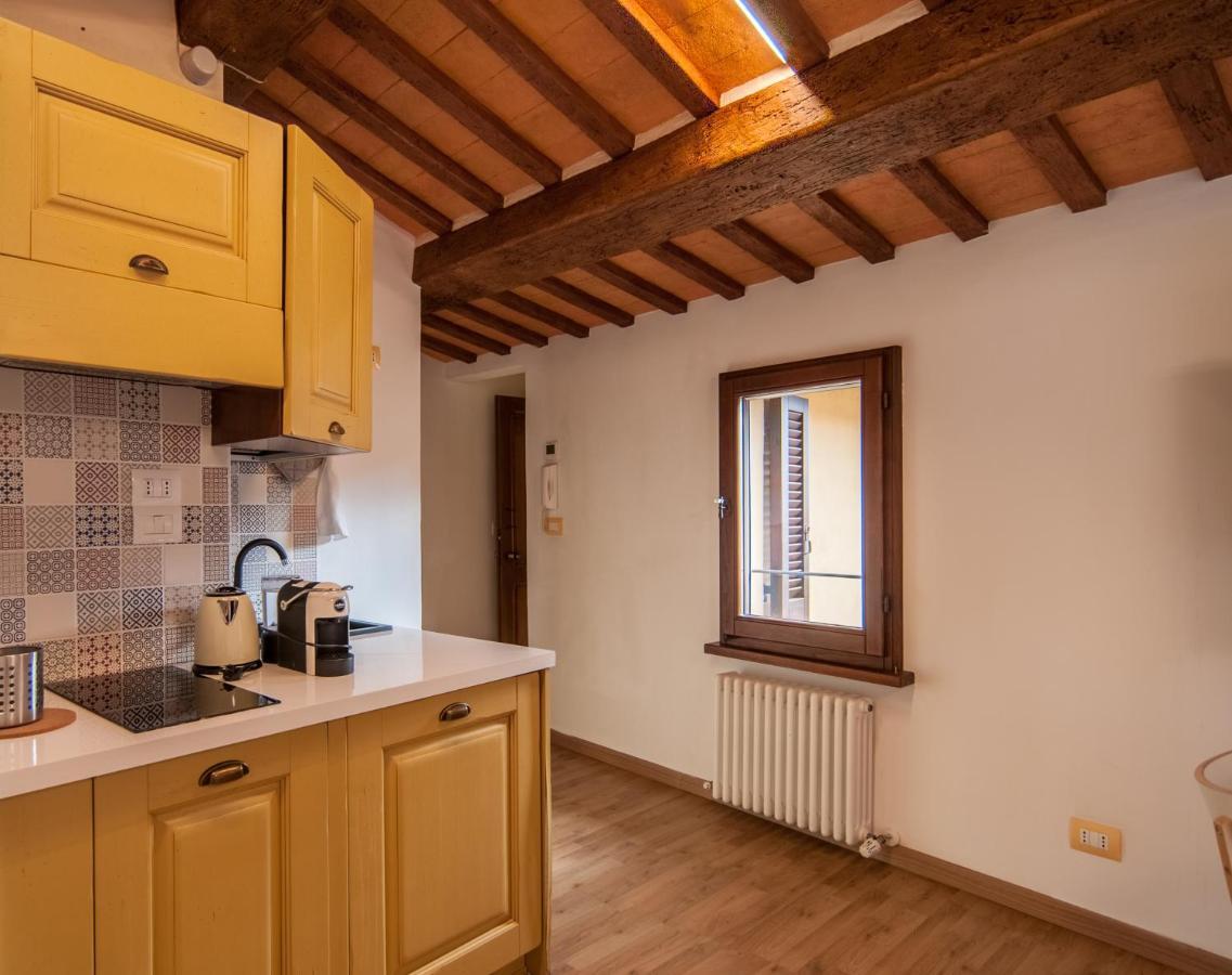 Umbrian Concierge - La Casa Dei Pellari Hotel Perugia Bagian luar foto