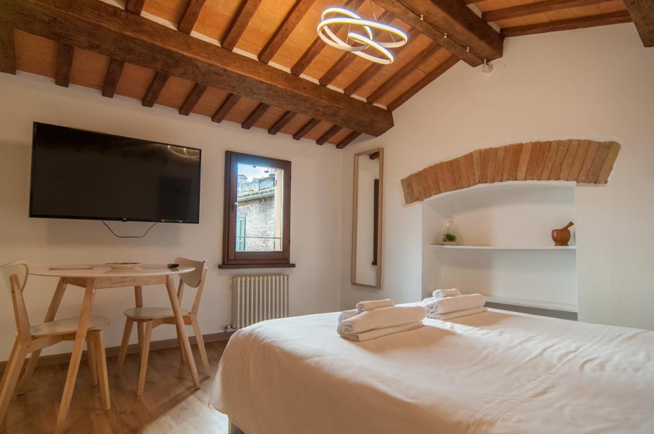 Umbrian Concierge - La Casa Dei Pellari Hotel Perugia Bagian luar foto