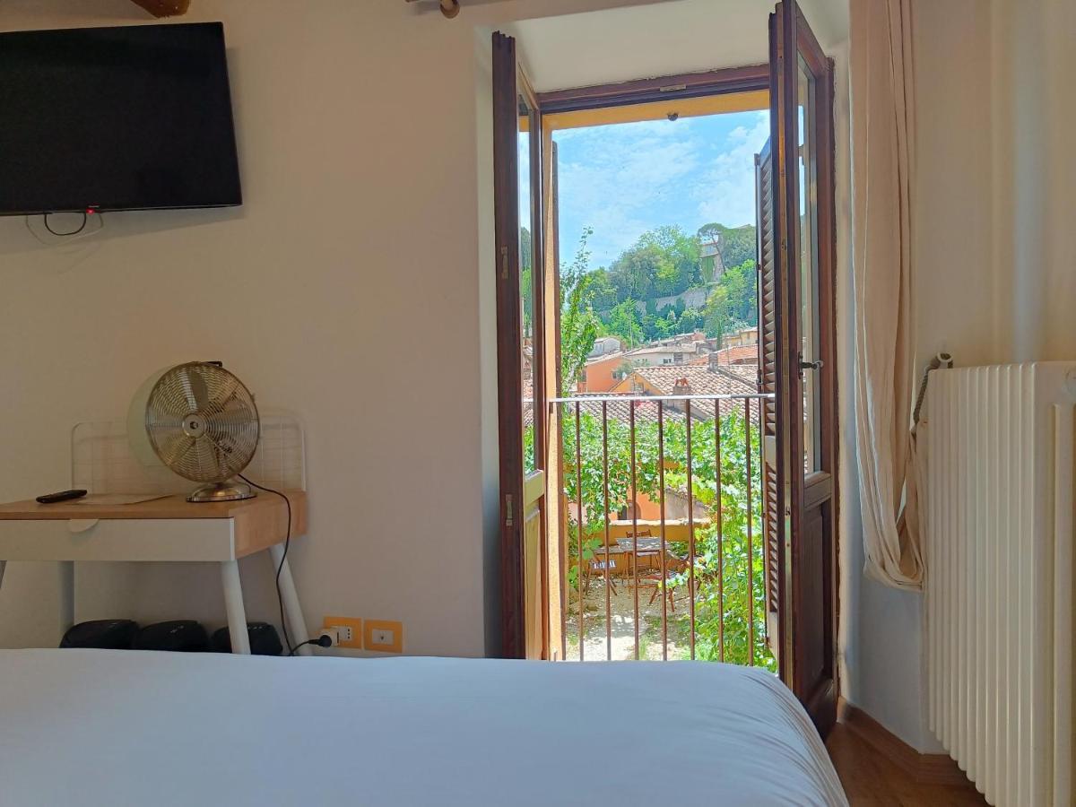 Umbrian Concierge - La Casa Dei Pellari Hotel Perugia Bagian luar foto