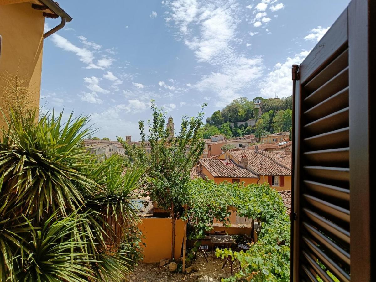 Umbrian Concierge - La Casa Dei Pellari Hotel Perugia Bagian luar foto
