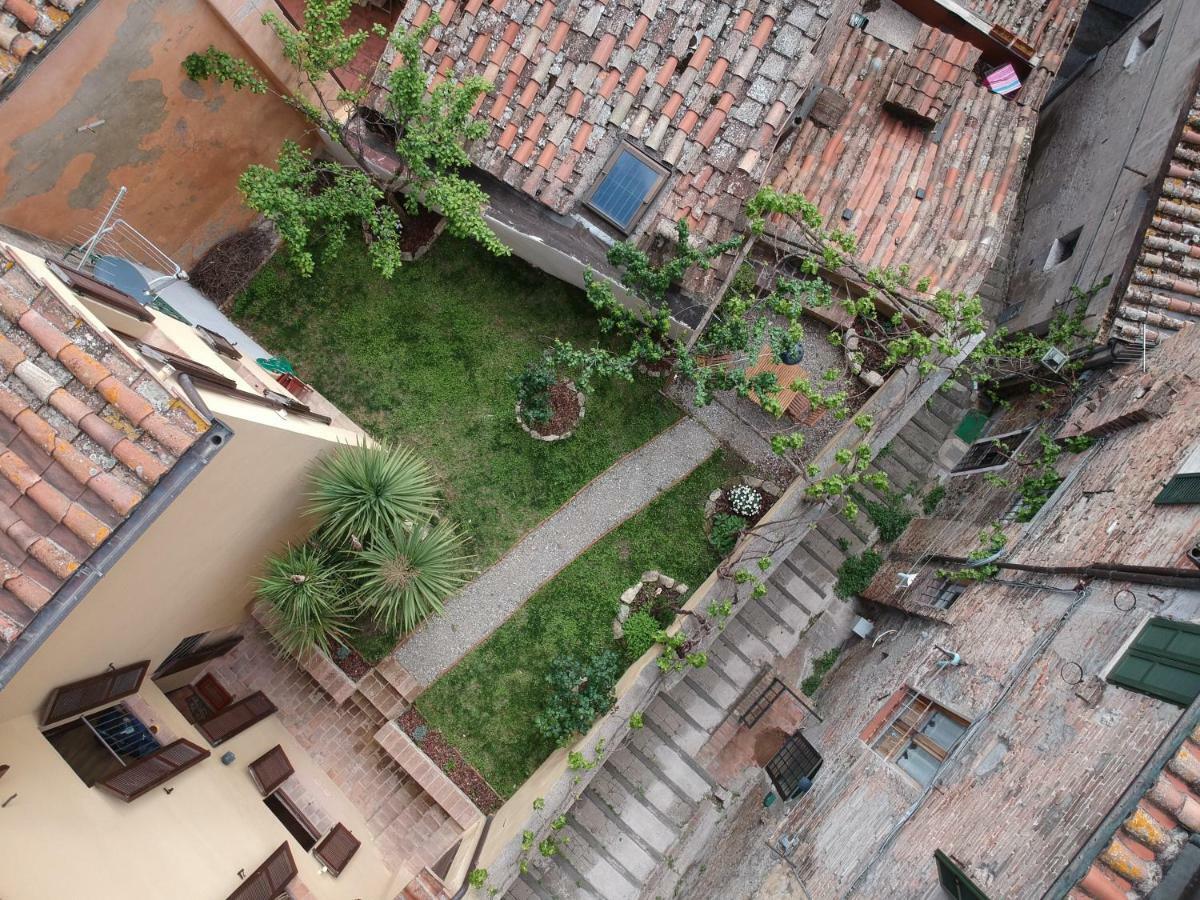 Umbrian Concierge - La Casa Dei Pellari Hotel Perugia Bagian luar foto