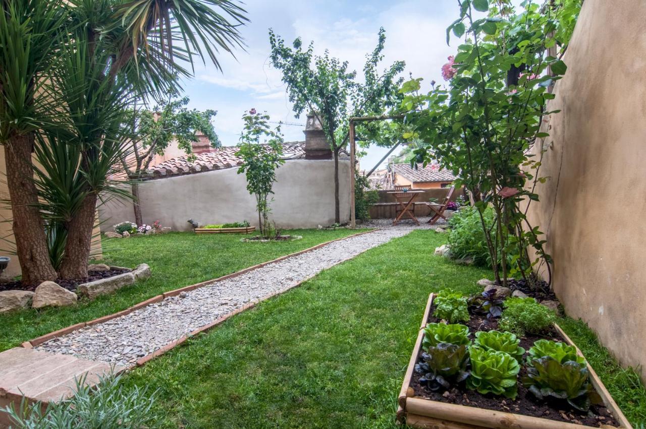 Umbrian Concierge - La Casa Dei Pellari Hotel Perugia Bagian luar foto